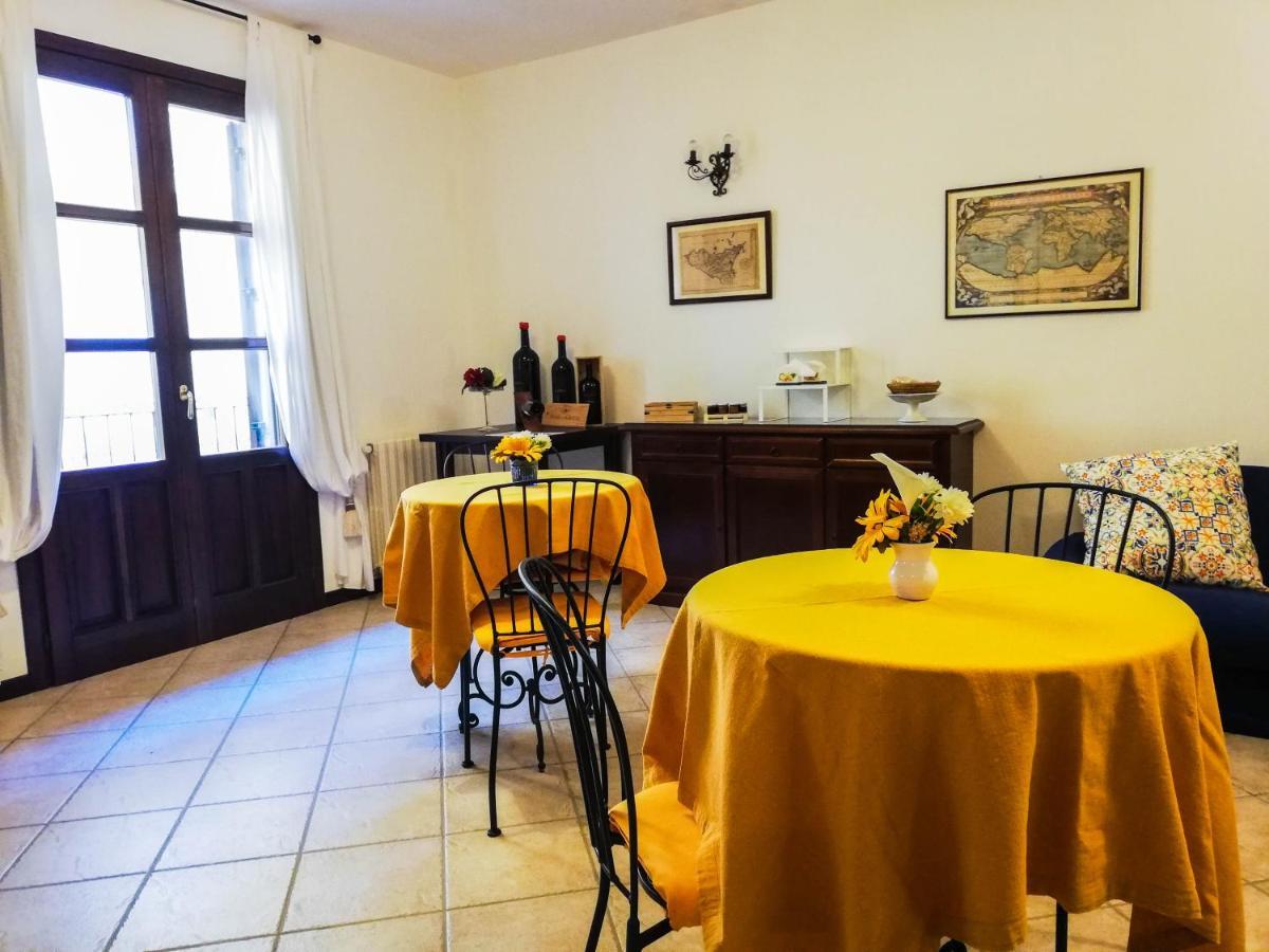 Terre Di Gratia Bed and Breakfast Camporeale Exteriör bild